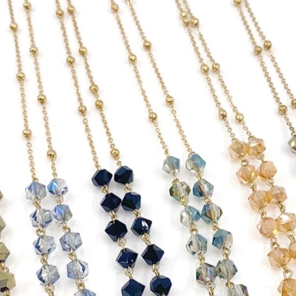 AirPod Pearl Chain Straps 3 Different Styles - Picture 5 of 13